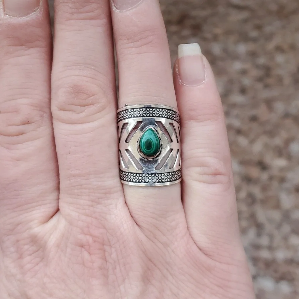 New Amazing Malachite 925 Silver Cuff Ring.
